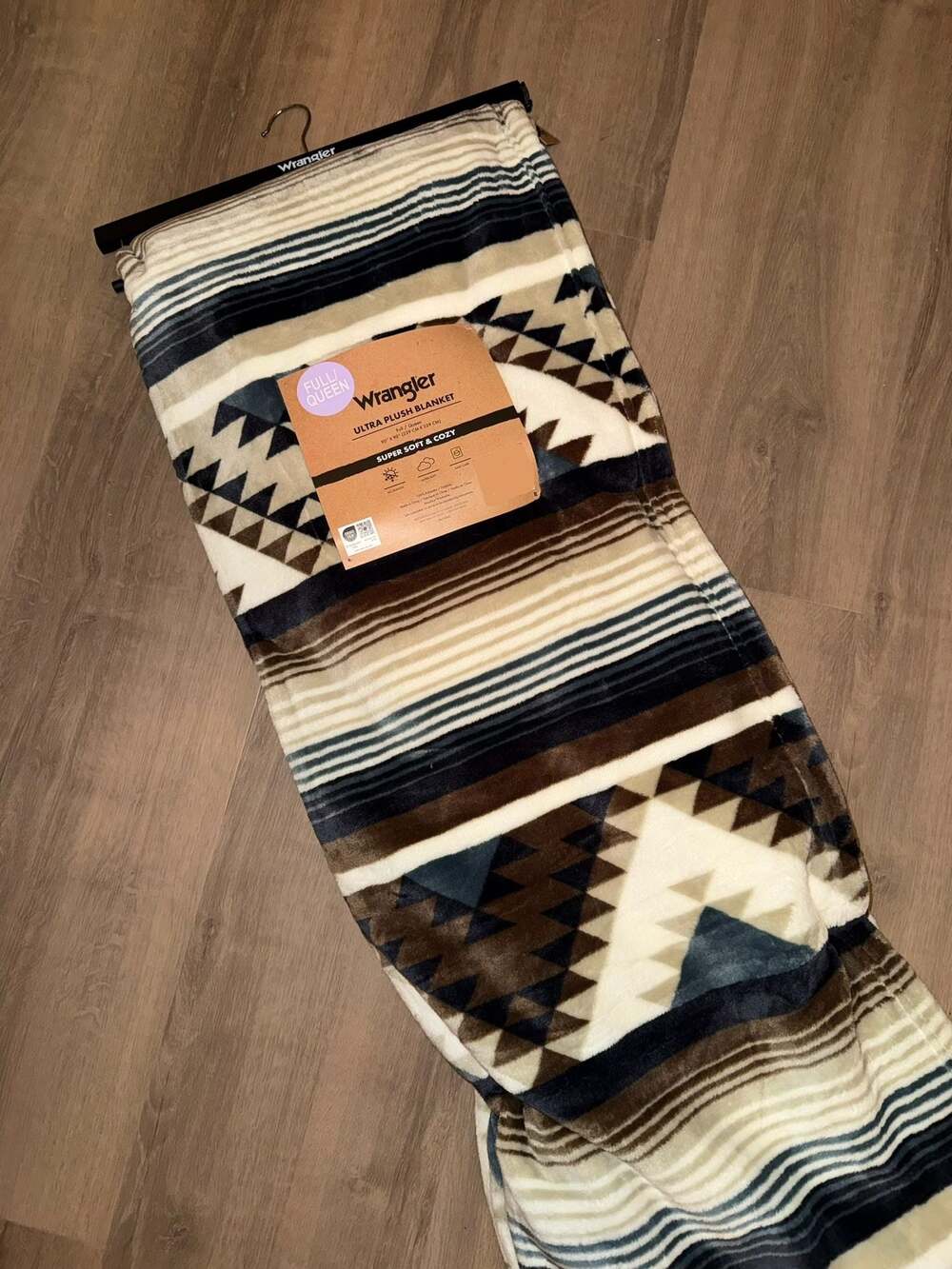 Wrangler Ultra Plush Blanket Full/Queen Aztec Southwestern Print